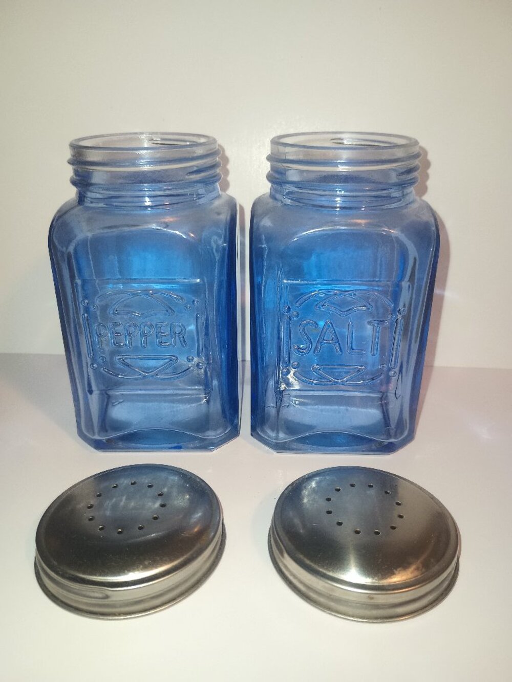 RSVP International retro blue glass salt and pepper shakers set